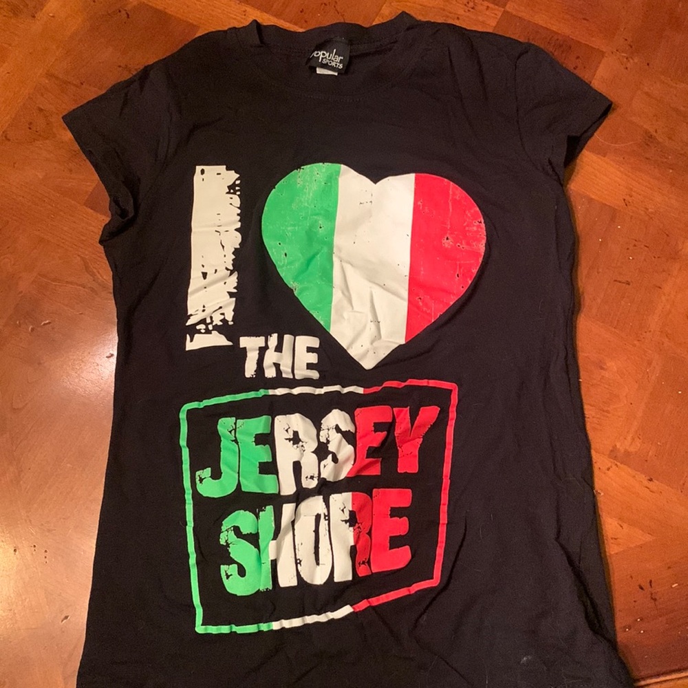 I Heart The Jersey Shore Graphic Tee - Black with Red, White & Green Heart